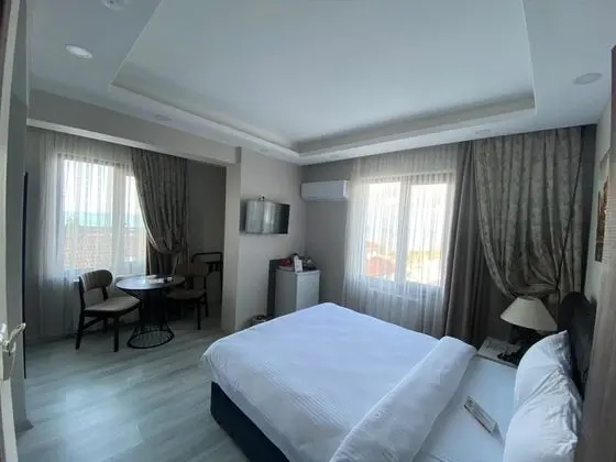 Aile Odası, Deniz Manzaralı, Balkonsuz