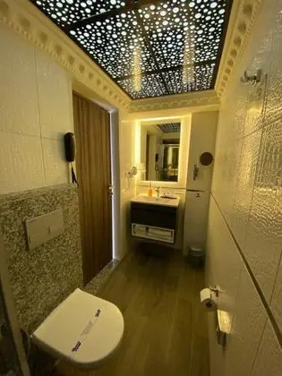 Junior Suite, Kara Manzaralı, Balkonsuz