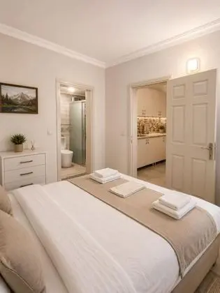 1+1 Aile Odası, Bahçe Manzaralı, -1. Kat