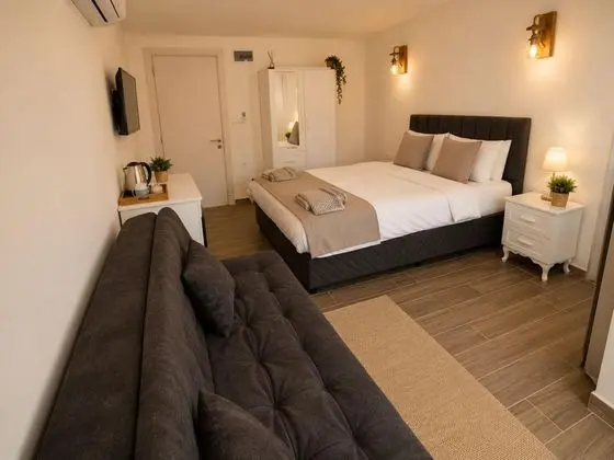 Standart Oda, Bahçe Manzaralı, 2. Kat