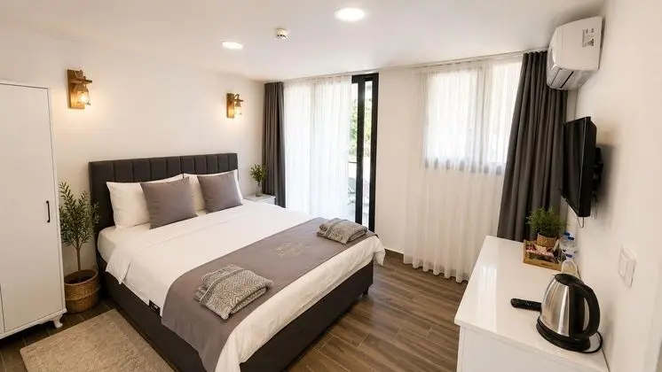 Standart Oda, Bahçe Manzaralı, 2. Kat