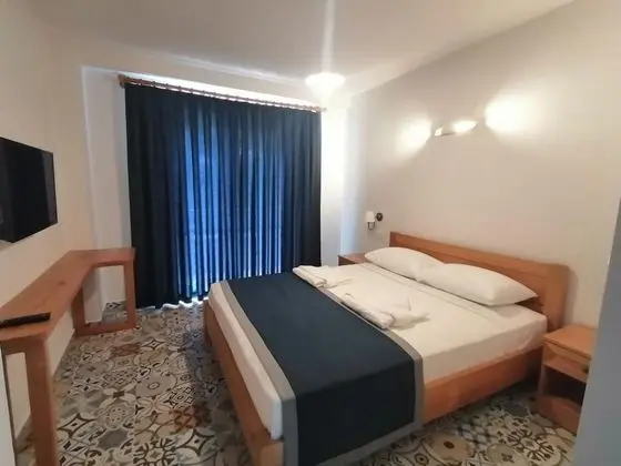 Standart Oda, Bahçe Manzaralı, Fransız Balkonlu