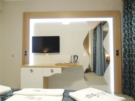Luxe Oda