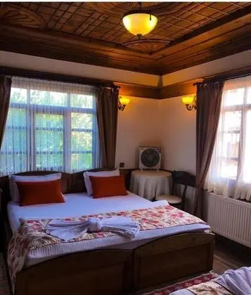 Triple, Şehir Manzaralı, Balkonsuz
