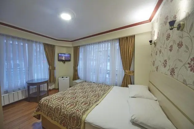 Standart Oda, Şehir Manzaralı