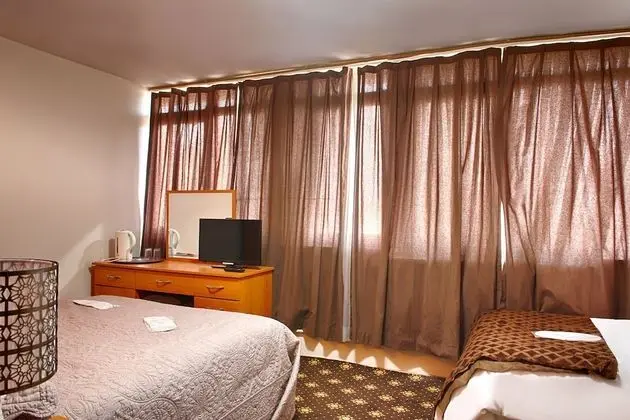 Economy Twin Room, City View