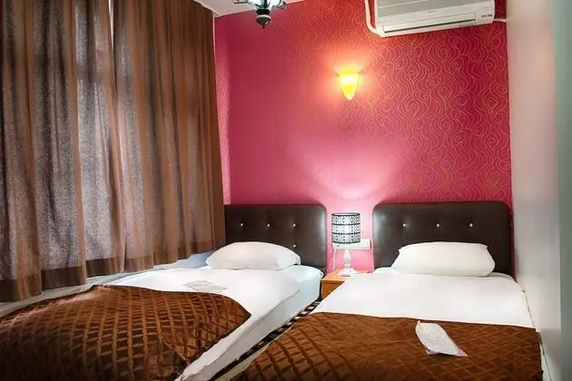Economy Twin Room, City View