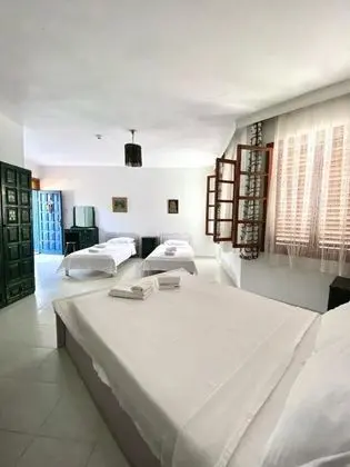 Aile Odası, Bahçe Manzaralı, Balkonlu