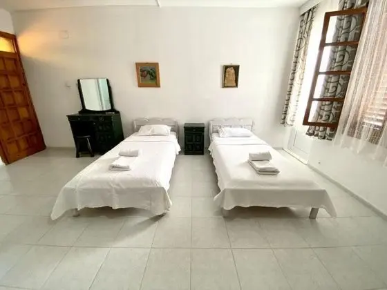 Aile Odası, Bahçe Manzaralı, Balkonlu