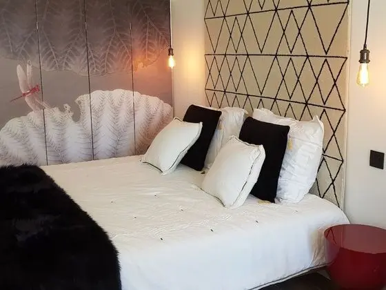 Deluxe Tek Büyük Yataklı Oda (AngeLine)