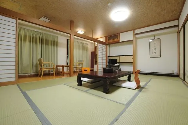 Traditional Oda, Ortak Banyo (Japanese Style 12 Tatami-mats)