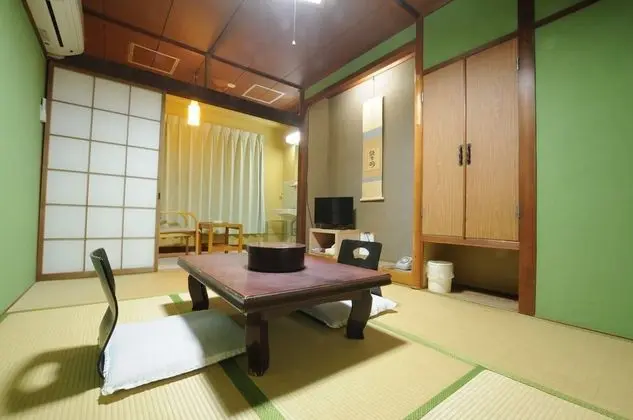 Traditional Oda, Ortak Banyo (Japanese Style 6 Tatami-mats)