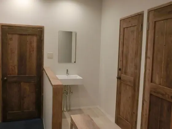 Ortak Ranzalı Oda, Karma Ranzalı Oda