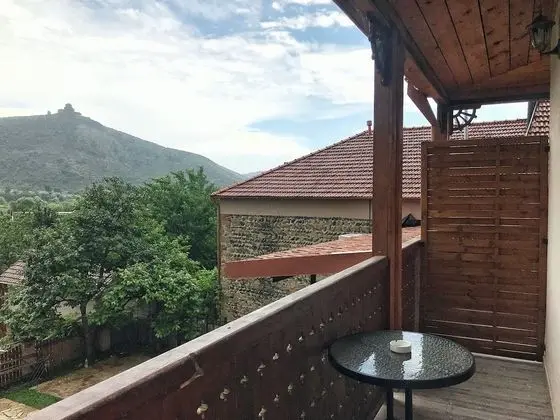 Comfort Üç Kişilik Oda, 1 Büyük (Queen) Boy Yatak ve Çekyat, Balkon, Dağ Manzaralı