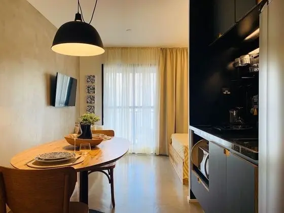 Design Tek Büyük Yataklı Oda