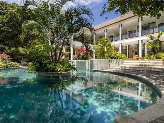 Deluxe Villa, 4 Yatak Odası, Havuz Manzaralı, Bahçeli