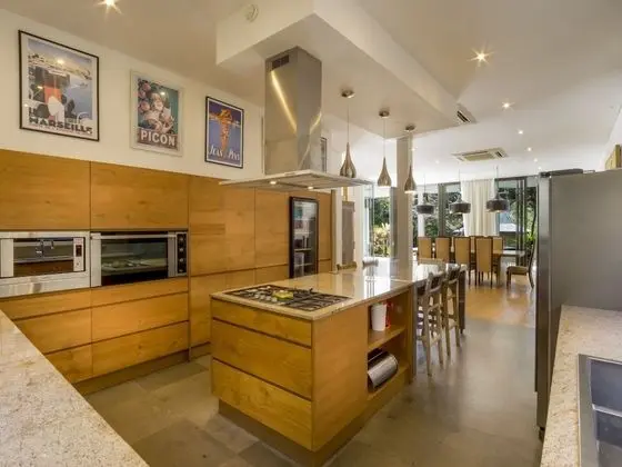 Deluxe Villa, 4 Yatak Odası, Havuz Manzaralı, Bahçeli