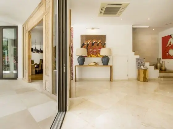 Deluxe Villa, 4 Yatak Odası, Havuz Manzaralı, Bahçeli