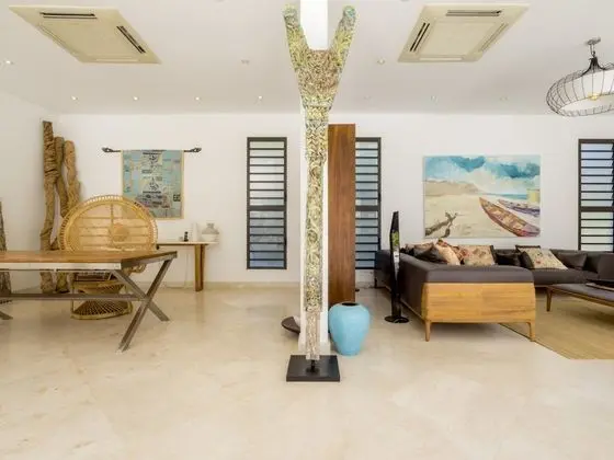 Deluxe Villa, 4 Yatak Odası, Havuz Manzaralı, Bahçeli