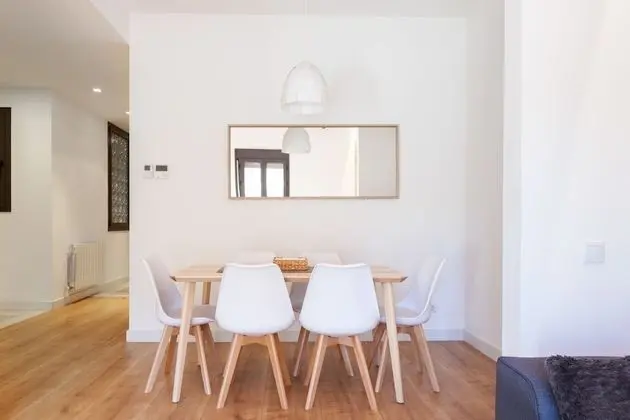 Apart Daire, 2 Yatak Odası, Balkon