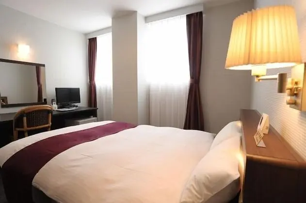 Tek Kişilik Oda, Sigara İçilmez