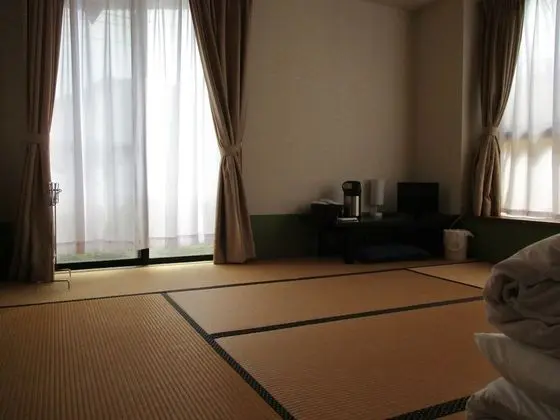 Traditional Dört Kişilik Oda
