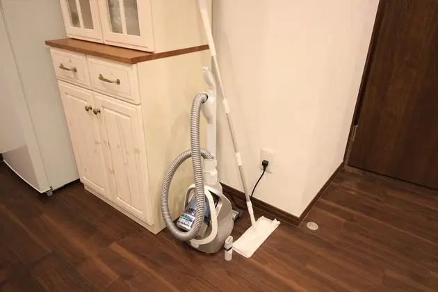 Ev (AO-3)