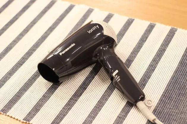 Ev (AO-3)