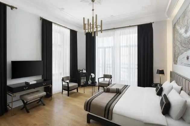 Deluxe French Oda Taksim Meydanı