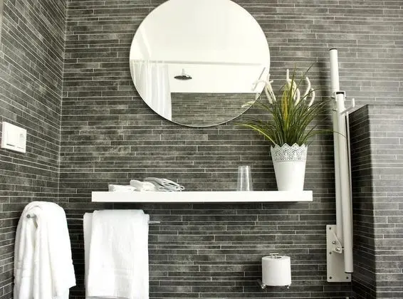 Tek Büyük veya İki Ayrı Yataklı Oda, Özel Banyo