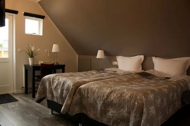 Tek Büyük veya İki Ayrı Yataklı Oda, Özel Banyo (Balcony)