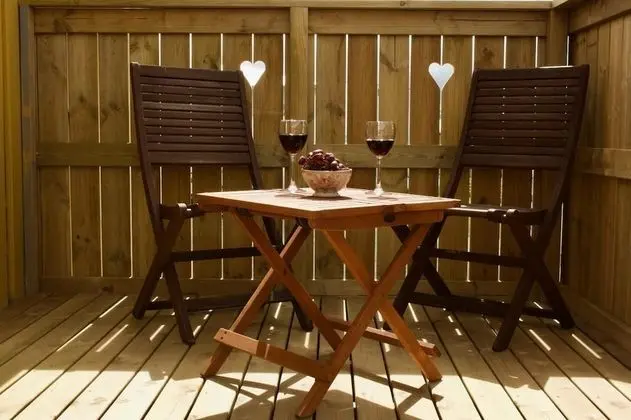 Tek Büyük veya İki Ayrı Yataklı Oda, Özel Banyo (Balcony)