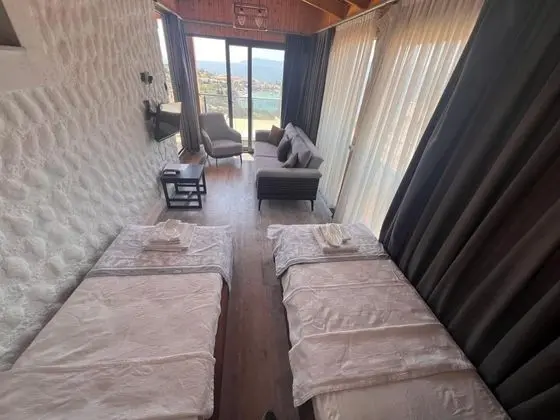 1+1 Aile Odası, Deniz Manzaralı, Balkonlu