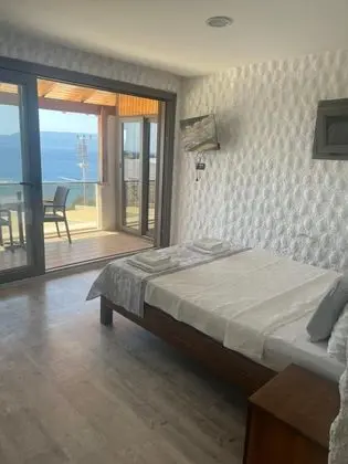 1+1 Aile Odası, Deniz Manzaralı, Balkonlu