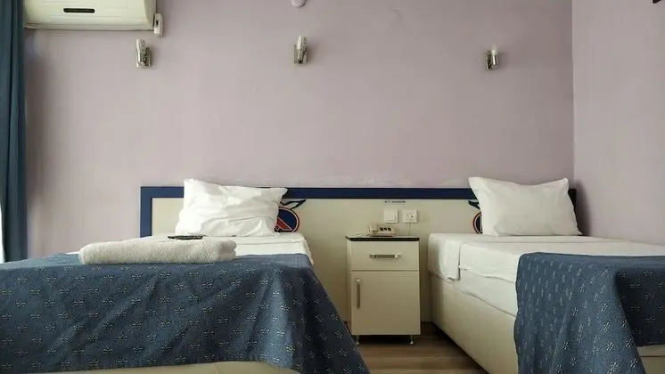Tek Büyük Yataklı Oda