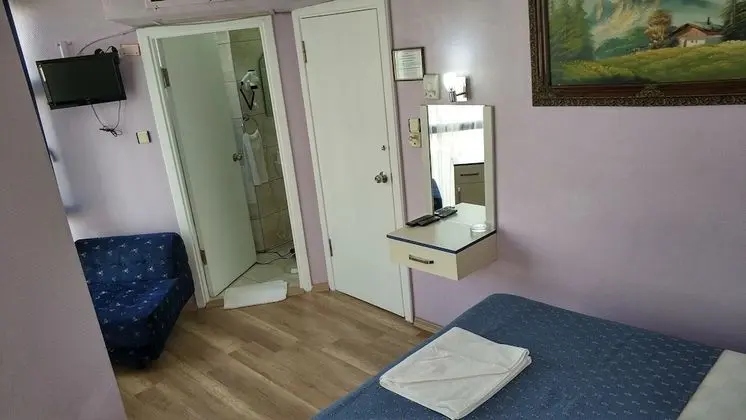 Tek Büyük Yataklı Oda