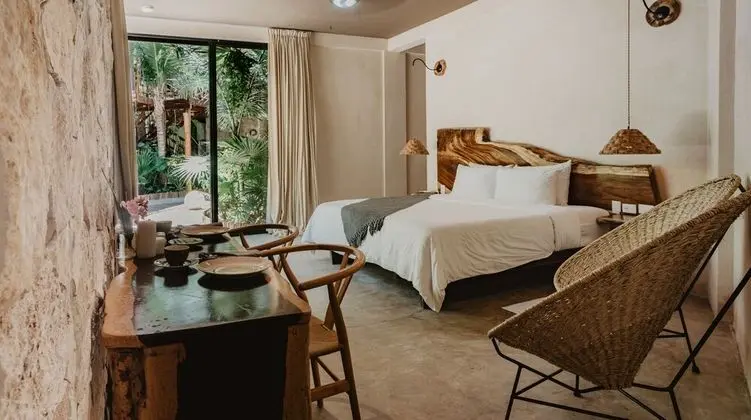 Garden View Suite
