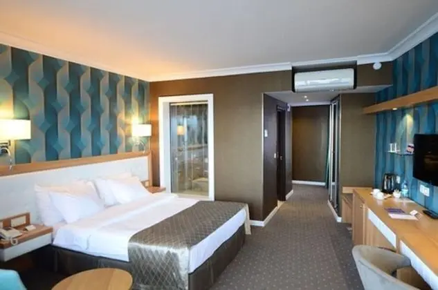 Deluxe Double Room City View