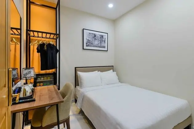 Budget Single Room, no window