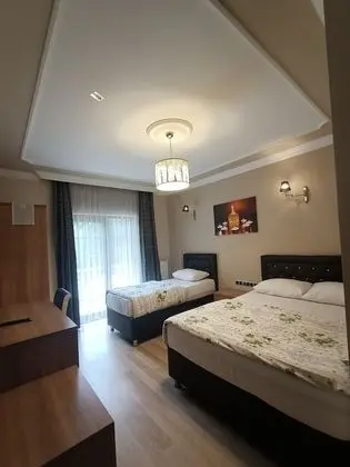 Standard Üç Kişilik Oda