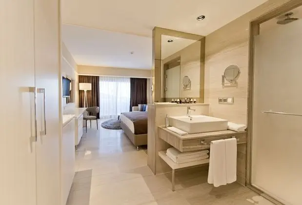 Adults Only Standard Double Room, Pool Access