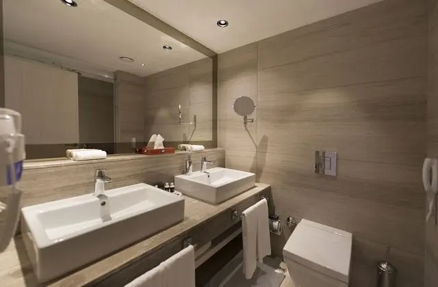 Family Room Pool Access, 2 Adults + 2 Children