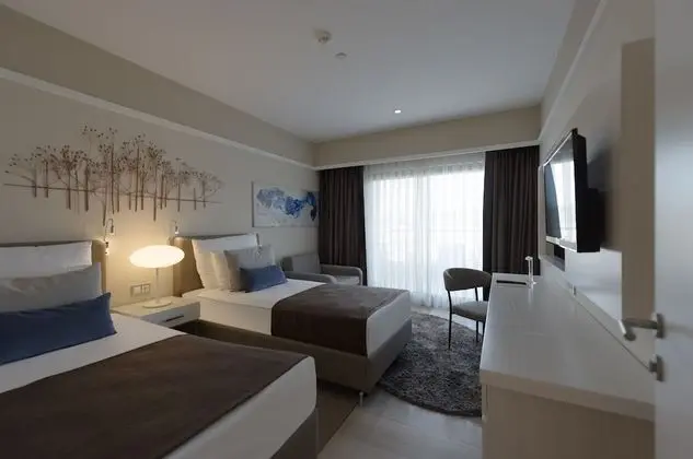 Family Superior Partial Sea View, 2 Adults + 2 Children