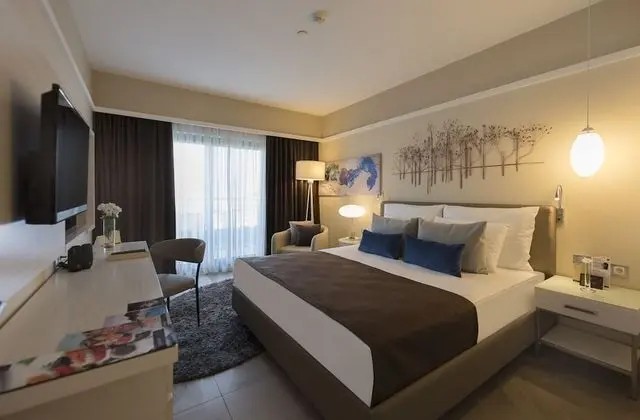 Honeymoon Room