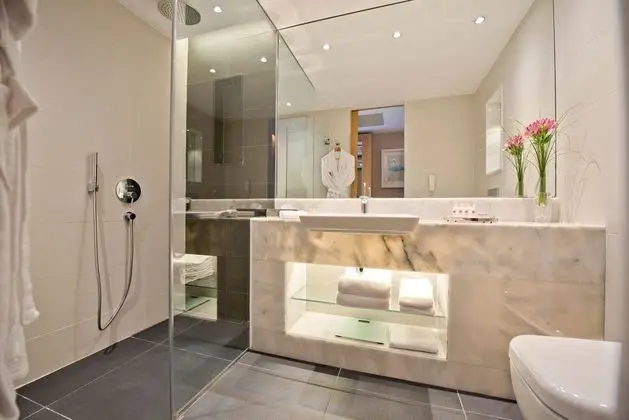 Deluxe Şehir Manzaralı – 3 Kişilik