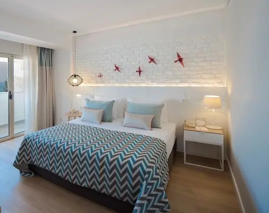 Çatı Katı Süiti (Penthouse)