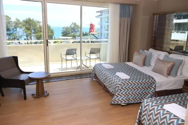 Deluxe Tek Büyük Yataklı Oda, Deniz Manzaralı
