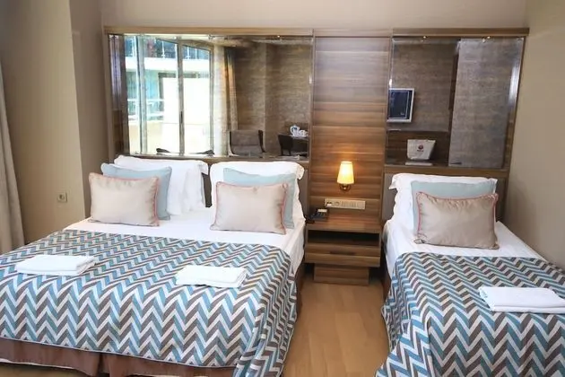 Deluxe Tek Büyük Yataklı Oda, Deniz Manzaralı