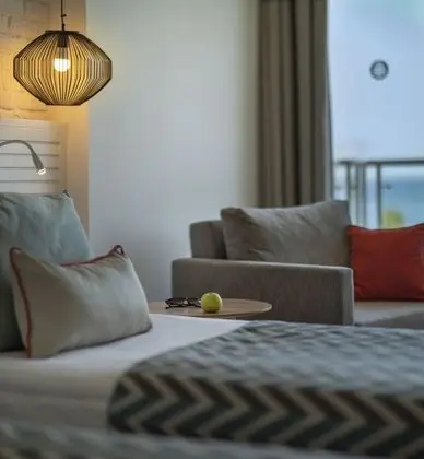 Honeymoon Room