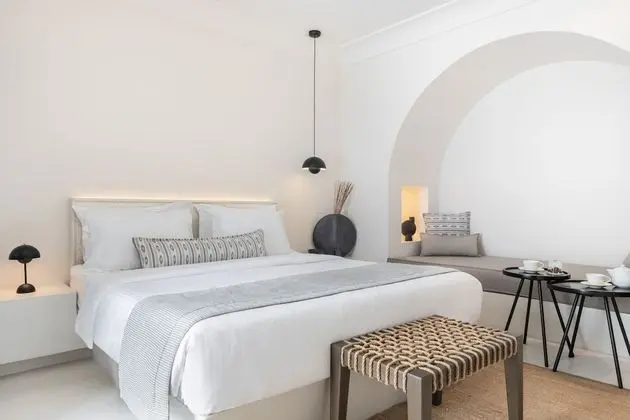 Superior Suite with Caldera View